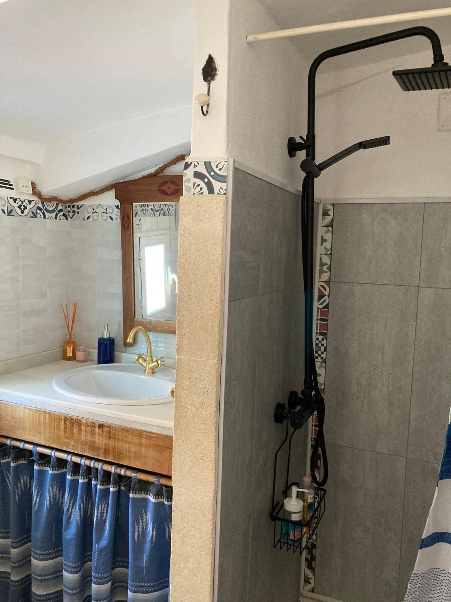 Casita Del Peral Holiday home